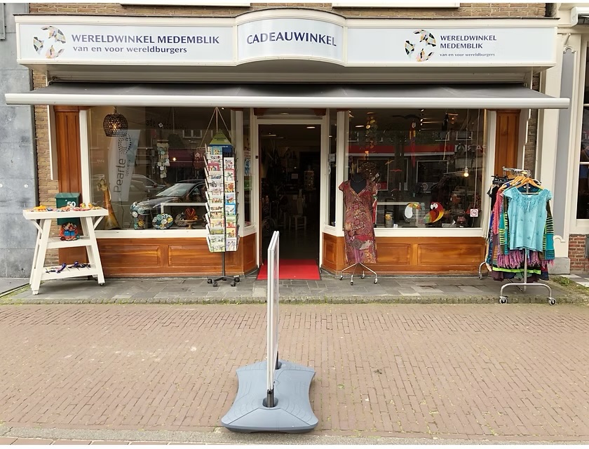 voorzijde winkel